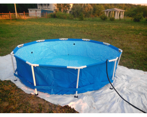 Каркасный бассейн Intex 305 x 76см, арт. 28200 Каркасный бассейн Intex 305 x 76см, арт. 28200